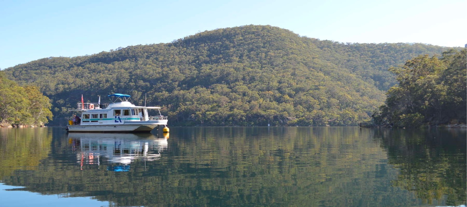 Luxury Afloat website